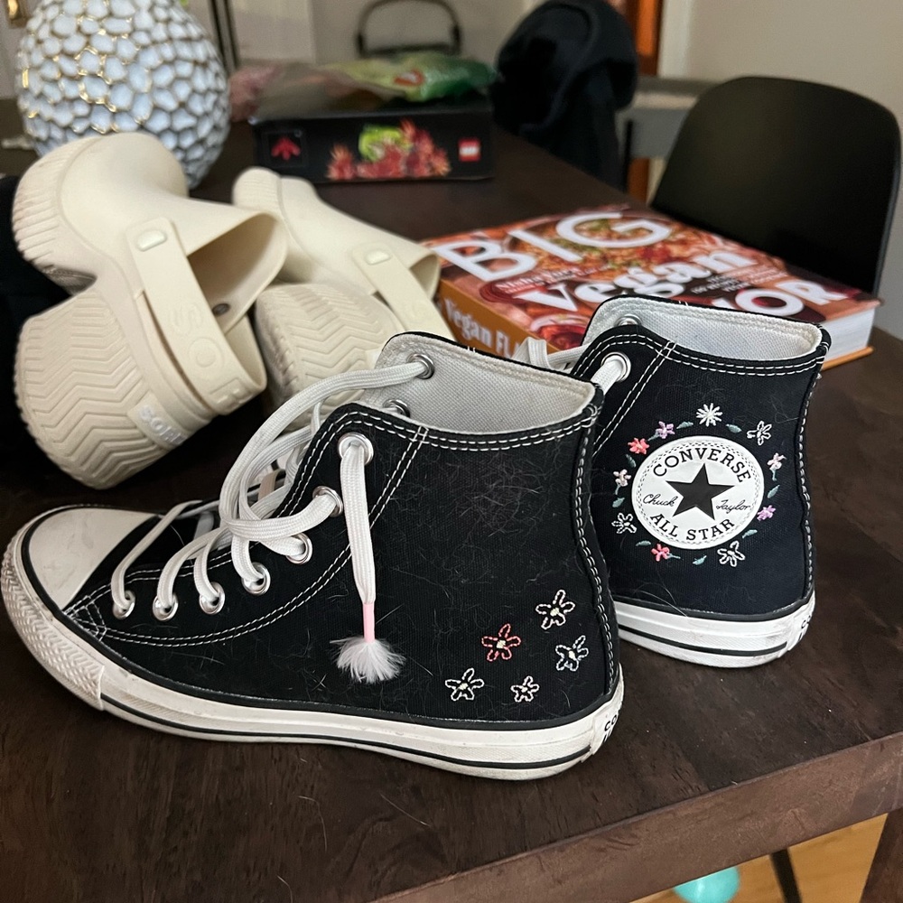 Converse high top black floral flower embroidered 7